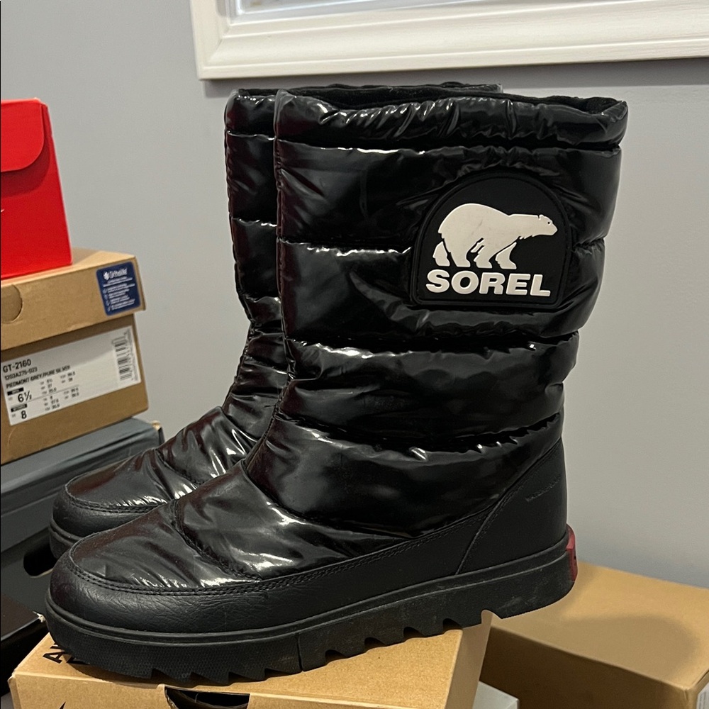 Sorel Shiny Black Insulated Boots